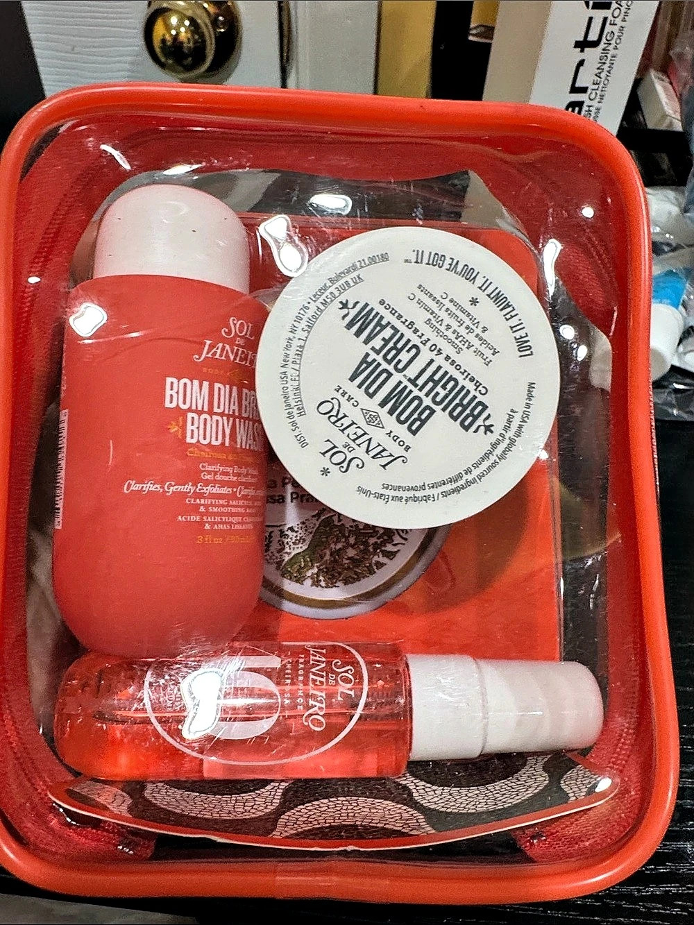 Sol de Janeiro Bom Dia Bright Jet Set Travel Set NWT